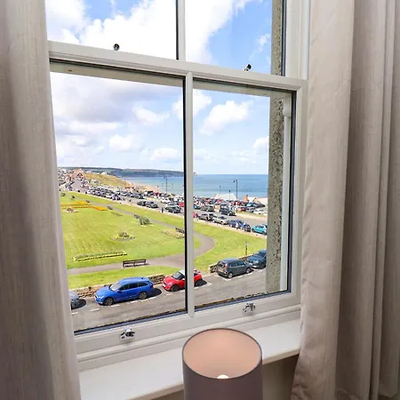 Royal View * Whitby