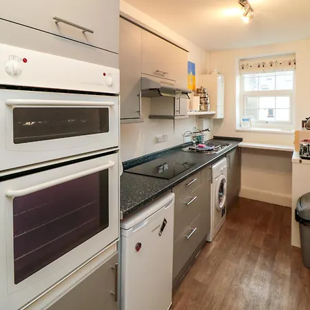 아파트 Royal View *